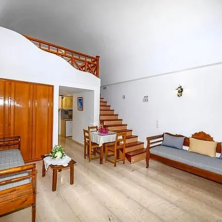 Aegean View Aparthotel Kamári