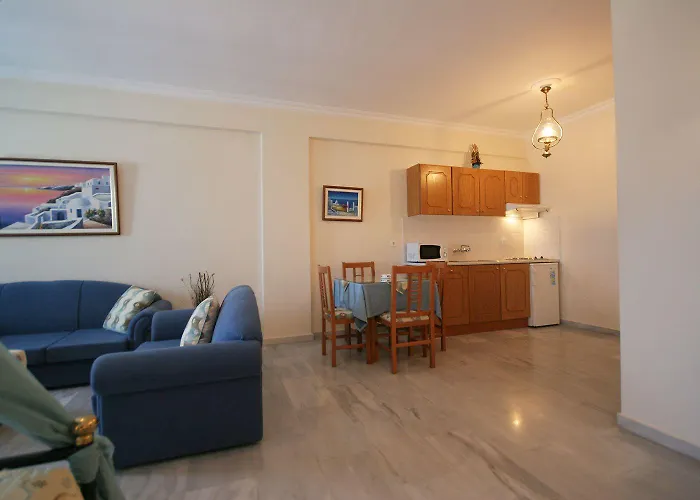 Aegean View Kamari (Santorini)